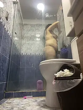 andreaisis2 online show from 02/25/25, 02:33