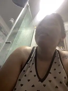 andreaisis2 online show from 03/17/25, 04:43