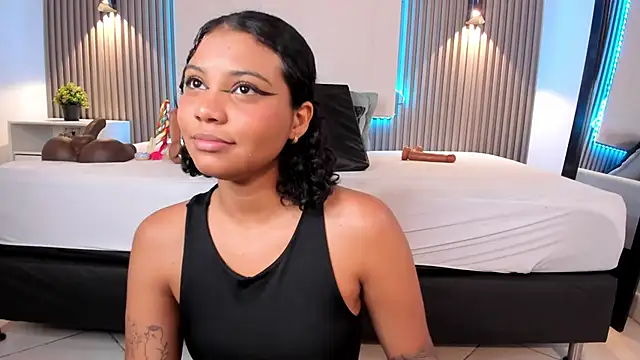 Zafiiraa online show from 02/08/25, 03:10