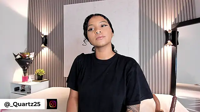 Zafiiraa online show from 10/18/25, 12:28