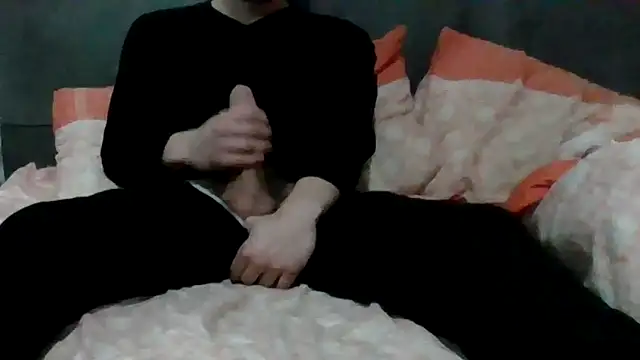 Snapshot of simoninside25 chatting on 01/21/25, 06:23 simoninside25 online show from 01/21/25, 06:23