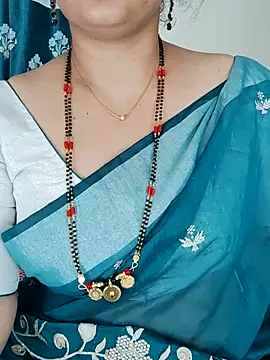 Snapshot of Indian_desi_wife chatting on 03/11/26, 01:00 Indian desi wife online show from 03/11/26, 01:00