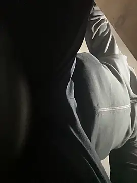 Snapshot of serkan201852 chatting on 11/08/25, 01:11 serkan201852 online show from 11/08/25, 01:11