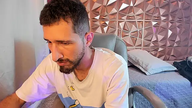 sam bisex online show from 03/18/26, 04:26