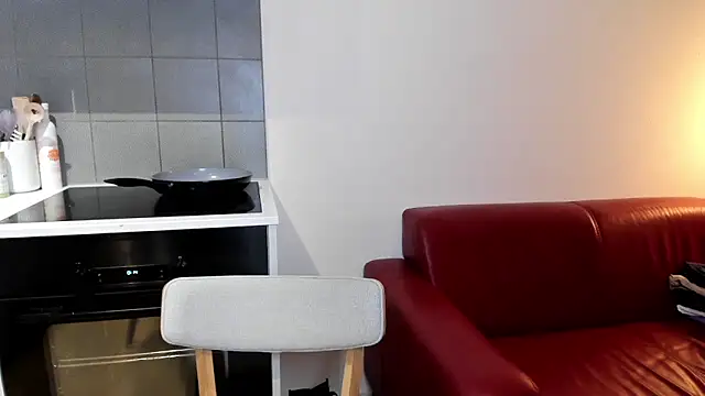 Snapshot of Annloveyou chatting on 03/26/26, 10:15 Annloveyou online show from 03/26/26, 10:15