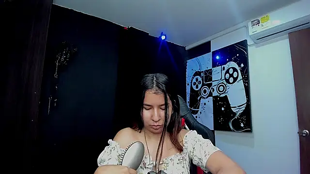 Lia sarahi online show from 02/08/25, 11:22