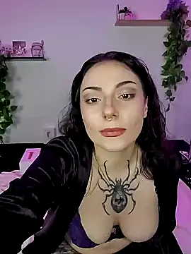 Moxxxie online show from 12/05/24, 05:17