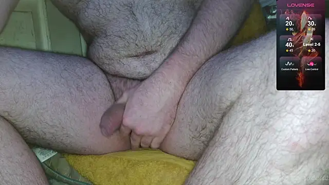 Snapshot of peterpage97 chatting on 04/08/26, 12:38 peterpage97 online show from 04/08/26, 12:38