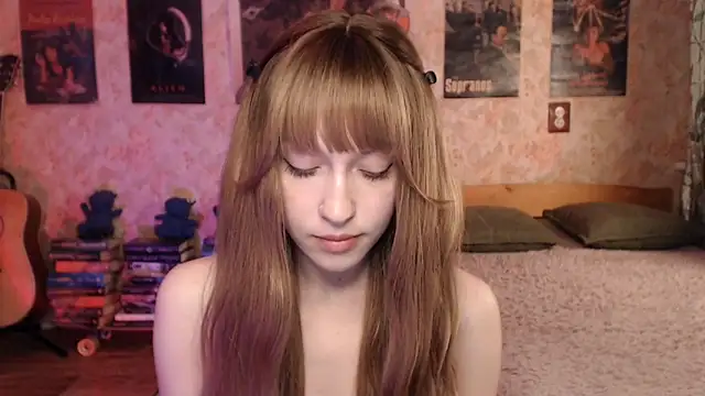 Friendly Ellie online show from 05/11/26, 11:13