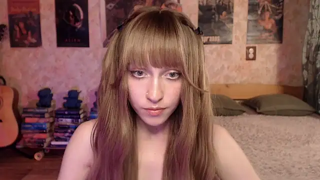 Friendly Ellie online show from 06/08/26, 12:16