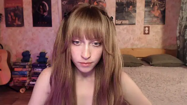 Friendly Ellie online show from 06/15/26, 02:30