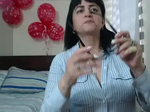 ISABEEL SOFIA01 online show from 02/19/25, 09:03