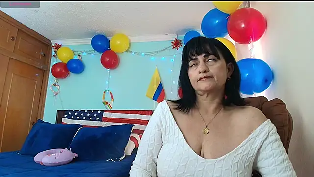 ISABEEL SOFIA01 online show from 06/20/26, 07:38