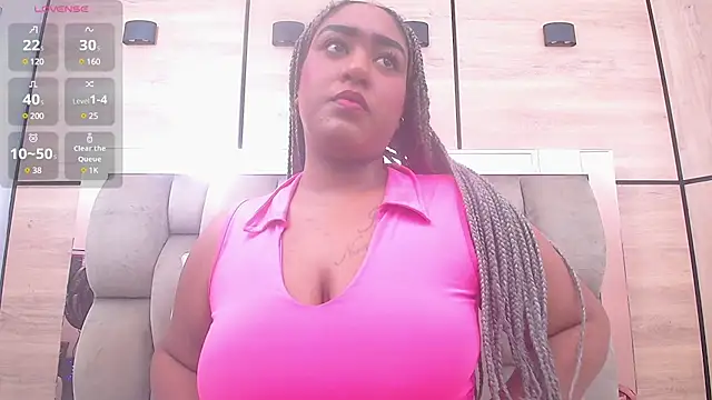 Snapshot of arianna_pearl chatting on 12/20/24, 12:49 arianna pearl online show from 12/20/24, 12:49