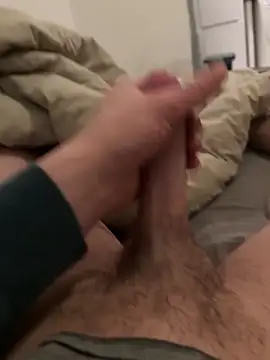 Snapshot of agitnizci13 chatting on 02/14/25, 12:30 agitnizci13 online show from 02/14/25, 12:30