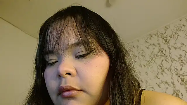 Snapshot of sexychubby___ chatting on 11/21/25, 02:32 sexychubby online show from 11/21/25, 02:32