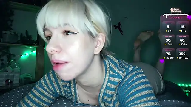Snapshot of cruellagoth666 chatting on 01/31/25, 03:55 cruellagoth666 online show from 01/31/25, 03:55