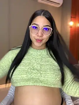 Snapshot of Amandanauty chatting on 12/22/24, 09:09 Amandanauty online show from 12/22/24, 09:09