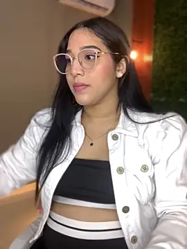 Snapshot of Amandanauty chatting on 12/25/24, 06:41 Amandanauty online show from 12/25/24, 06:41