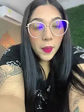 Snapshot of Amandanauty chatting on 01/12/25, 03:07 Amandanauty online show from 01/12/25, 03:07