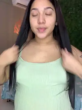 Snapshot of Amandanauty chatting on 01/28/25, 08:26 Amandanauty online show from 01/28/25, 08:26