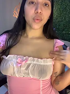 Snapshot of Amandanauty chatting on 11/03/25, 07:26 Amandanauty online show from 11/03/25, 07:26