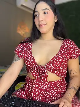 Snapshot of Amandanauty chatting on 11/25/25, 05:51 Amandanauty online show from 11/25/25, 05:51