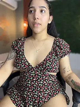 Snapshot of Amandanauty chatting on 01/16/26, 07:23 Amandanauty online show from 01/16/26, 07:23