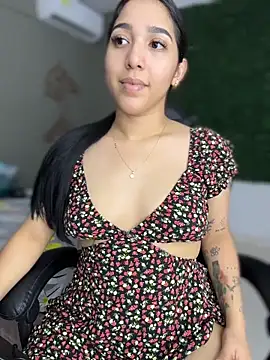 Snapshot of Amandanauty chatting on 03/17/26, 05:00 Amandanauty online show from 03/17/26, 05:00