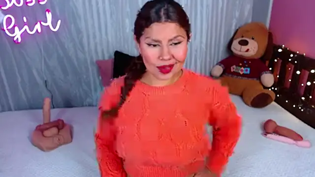 Queenamazon1 online show from 06/29/26, 05:46