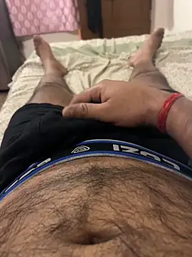 Bareilly Boy1 online show from 04/25/26, 05:32