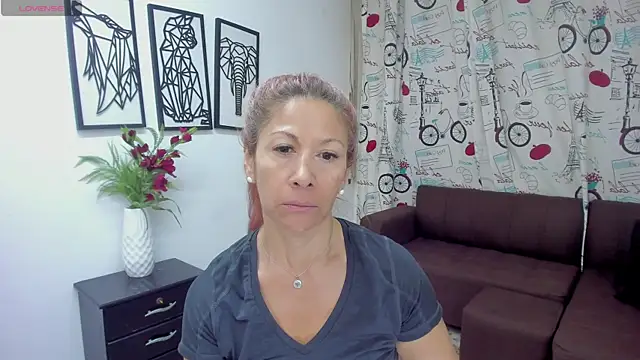 cintiagreyx online show from 02/26/25, 11:30