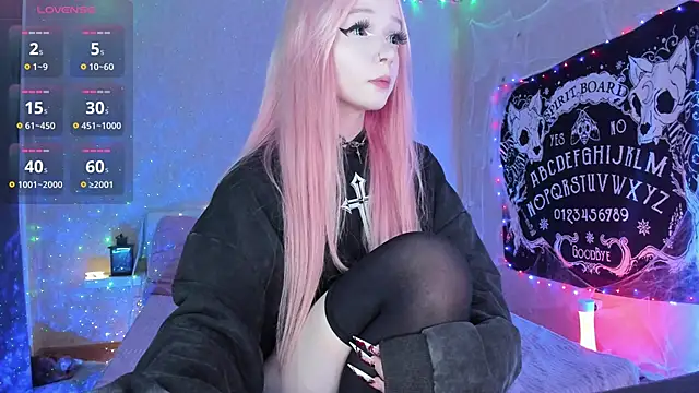 Misty Shadow online show from 10/24/25, 09:55