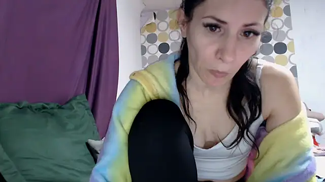 Snapshot of sexyevalove chatting on 02/21/26, 05:47 sexyevalove online show from 02/21/26, 05:47