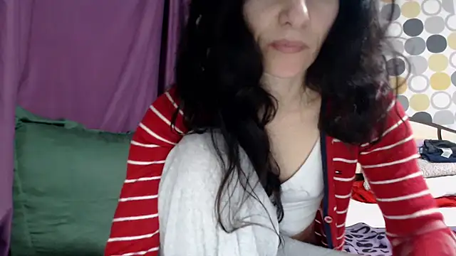 Snapshot of sexyevalove chatting on 02/25/26, 04:00 sexyevalove online show from 02/25/26, 04:00