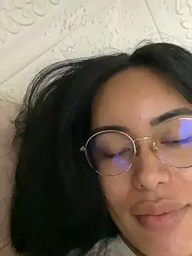 Snapshot of HeavenlyStar chatting on 01/09/25, 02:43 HeavenlyStar online show from 01/09/25, 02:43