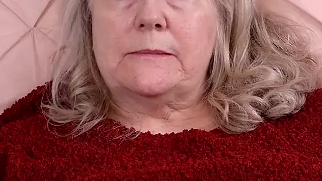 Snapshot of Kaitlyn_Winters chatting on 02/21/26, 07:26 Kaitlyn Winters online show from 02/21/26, 07:26