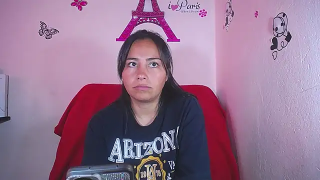 Snapshot of hanna_girl21 chatting on 03/12/25, 07:06 hanna girl21 online show from 03/12/25, 07:06