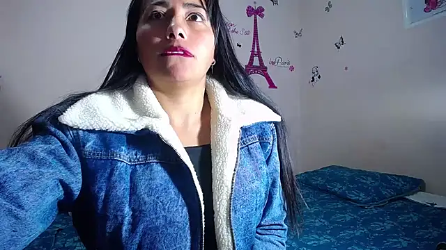 Snapshot of hanna_girl21 chatting on 11/20/25, 10:09 hanna girl21 online show from 11/20/25, 10:09