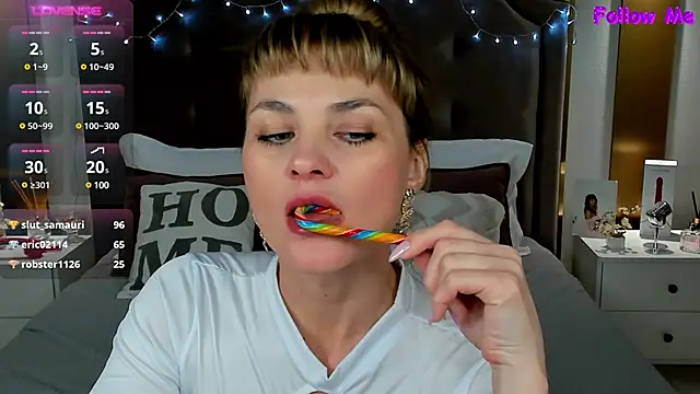 annasimonsj online show from 03/15/25, 07:09