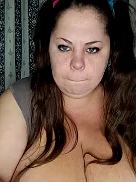 Ginabig online show from 09/26/25, 05:33