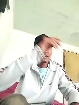 stifen  online show from 02/19/25, 08:52