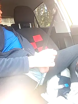 Snapshot of utoopia777 chatting on 03/14/26, 10:42 utoopia777 online show from 03/14/26, 10:42