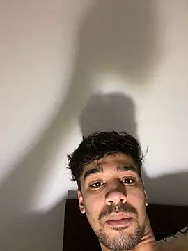 Snapshot of Hermanooooooo chatting on 02/02/25, 01:55 Hermanooooooo online show from 02/02/25, 01:55