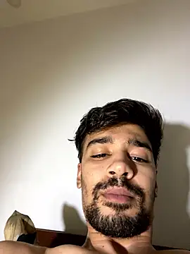 Snapshot of Hermanooooooo chatting on 01/11/26, 02:16 Hermanooooooo online show from 01/11/26, 02:16