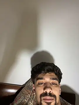 Snapshot of Hermanooooooo chatting on 02/13/26, 05:58 Hermanooooooo online show from 02/13/26, 05:58