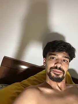 Snapshot of Hermanooooooo chatting on 02/22/26, 08:02 Hermanooooooo online show from 02/22/26, 08:02