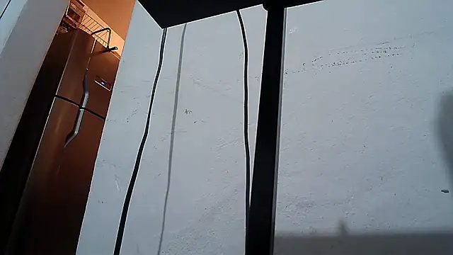 Snapshot of CherrylBee2022 chatting on 02/20/26, 01:02 CherrylBee2022 online show from 02/20/26, 01:02