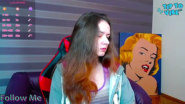 iris nikhols online show from 10/21/25, 01:17