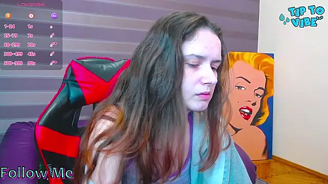 iris nikhols online show from 11/24/25, 12:43